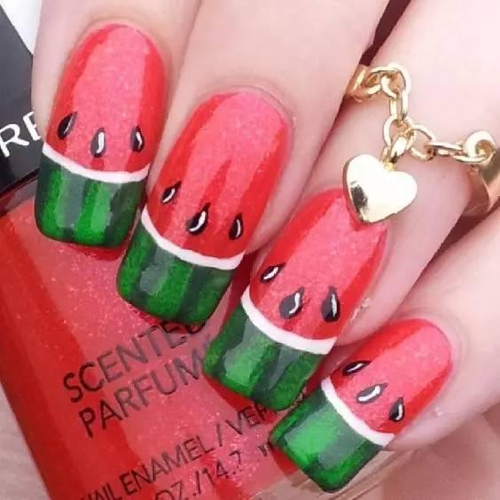 娱乐吃瓜酱美甲,潮流指尖艺术,解锁时尚新境界